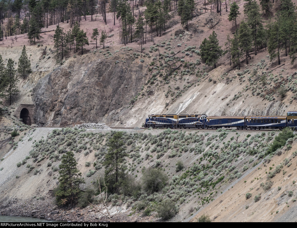 RMRX 8015 leads the Rocky Mountaineer westbound down the Thompson River Gorge